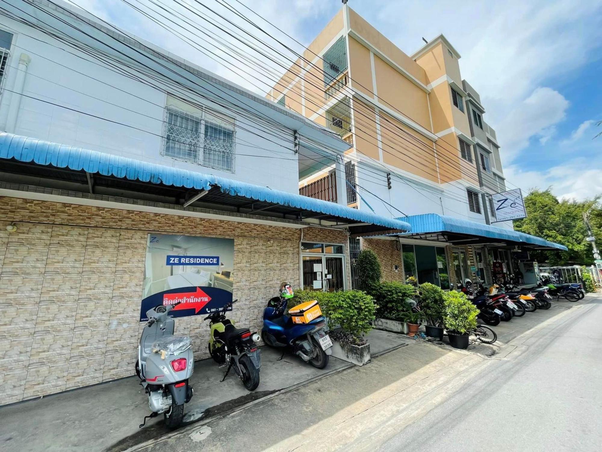 Ze Residence Ram Intra Bangkok Exterior foto
